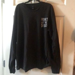 Black long sleeve graphic tee
